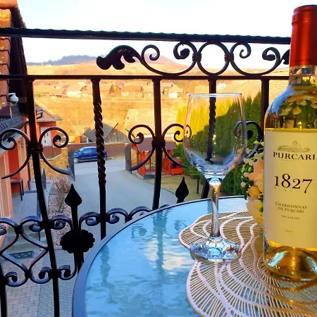 Bed & Breakfast Virag Panzio *